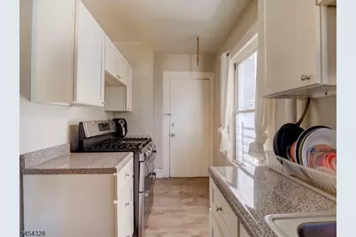 39 Hillman St, Paterson, NJ 07522 - Photo 13