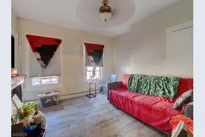 39 Hillman St, Paterson, NJ 07522 - Photo 3
