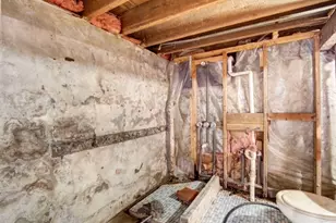 39 Hillman St, Paterson, NJ 07522 - Photo 21