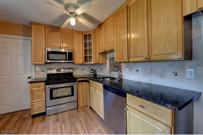 18 Arthur Rd, Lincoln Park, NJ 07035 - Photo 9