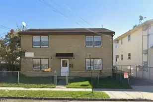 212 Sherman St, Perth Amboy, NJ 08861 - Photo 1