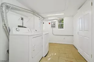 25C Prospect Ave, Montclair, NJ 07042 - Photo 17