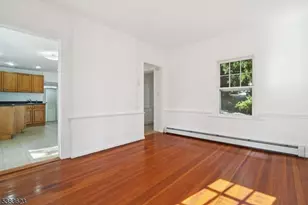 25C Prospect Ave, Montclair, NJ 07042 - Photo 5