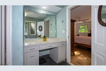 460 Laurel Ln, Kinnelon, NJ 07405 - Photo 15