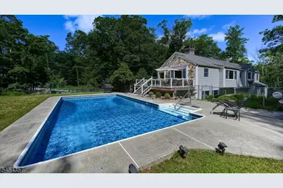 460 Laurel Ln, Kinnelon, NJ 07405 - Photo 31