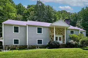 460 Laurel Ln, Kinnelon, NJ 07405 - Photo 1