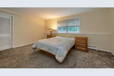 460 Laurel Ln, Kinnelon, NJ 07405 - Photo 19