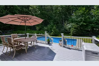 460 Laurel Ln, Kinnelon, NJ 07405 - Photo 29
