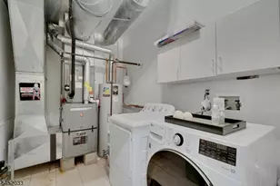 326 Winthrop Dr, Nutley, NJ 07110 - Photo 29