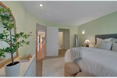 326 Winthrop Dr, Nutley, NJ 07110 - Photo 15