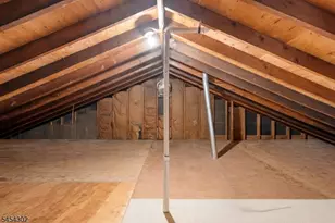 34 Roosevelt Ave, Parsippany, NJ 07034 - Photo 23