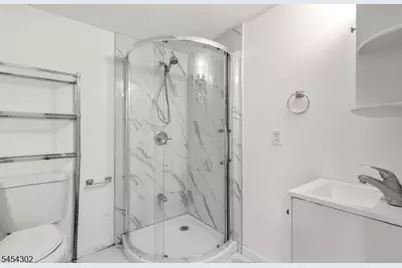 34 Roosevelt Ave, Parsippany, NJ 07034 - Photo 21