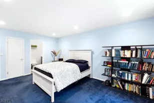 45 Bond St, Bridgewater, NJ 08807 - Photo 17