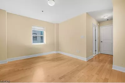 70 S Munn Ave #808, East Orange, NJ 07018 - Photo 7