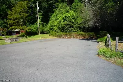 46/48 Oak Rd, Boonton Township, NJ 07005 - Photo 27