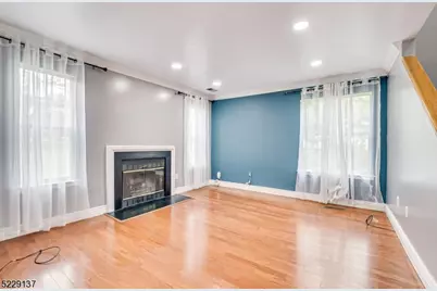 131 Bonney Ct, Bridgewater, NJ 08807 - Photo 17