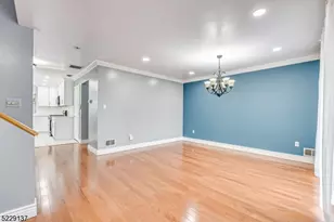 131 Bonney Ct, Bridgewater, NJ 08807 - Photo 13
