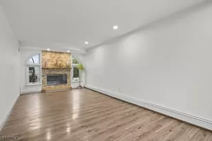 6 Tyler Ct, Clifton, NJ 07012 - Photo 5