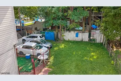 33 Vreeland Ave, Passaic, NJ 07055 - Photo 35