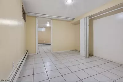 33 Vreeland Ave, Passaic, NJ 07055 - Photo 29