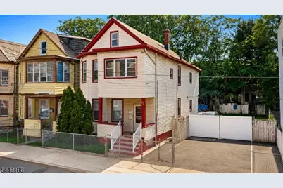 33 Vreeland Ave, Passaic, NJ 07055 - Photo 1