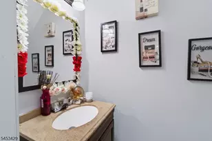 714 E Elm Ave, Lindenwold, NJ 08021 - Photo 13