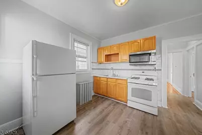 1329 Alina St #2R, Elizabeth, NJ 07208 - Photo 11