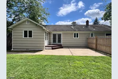 1 Alanon St, Hanover Township, NJ 07981 - Photo 19