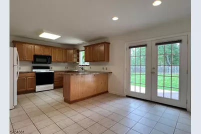 1 Alanon St, Hanover Township, NJ 07981 - Photo 5