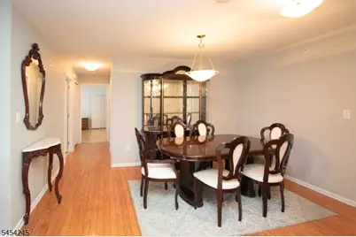 10 Redspire Dr #10, Union Township, NJ 07083 - Photo 5