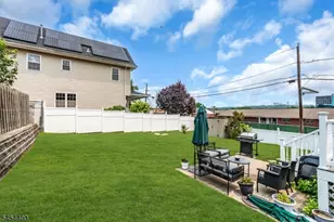 200 Cedar St, Ridgefield, NJ 07660 - Photo 41