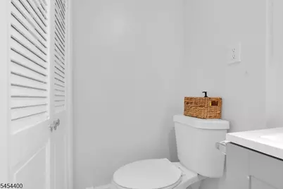 200 Cedar St, Ridgefield, NJ 07660 - Photo 39