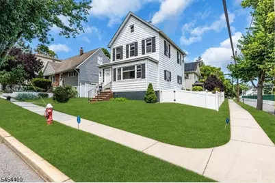 200 Cedar St, Ridgefield, NJ 07660 - Photo 1