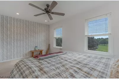 416 Willow Ct, Raritan Township, NJ 08822 - Photo 19