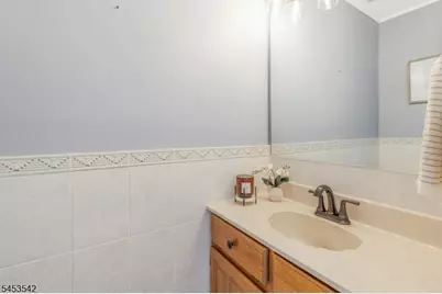 416 Willow Ct, Raritan Township, NJ 08822 - Photo 23