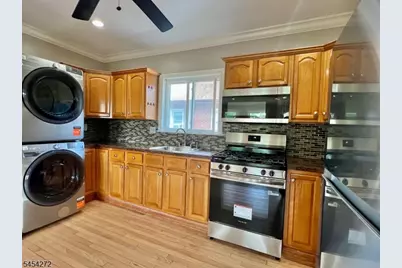 420 Lakeview Ave, Clifton, NJ 07011 - Photo 7