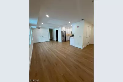 312 Hackensack St, Carlstadt, NJ 07072 - Photo 5