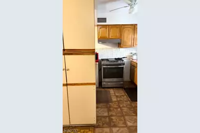 511 E 28th St, Paterson, NJ 07514 - Photo 11