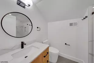 20 Lexington Ave, Montclair, NJ 07042 - Photo 21