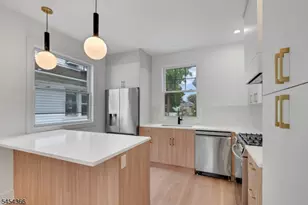20 Lexington Ave, Montclair, NJ 07042 - Photo 7