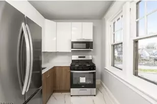 57 Sanhican Dr, Trenton, NJ 08618 - Photo 3