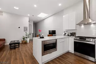 245 Summit Ave, Jersey City, NJ 07304 - Photo 25