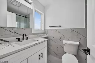 85 - 87 Echo Pl, Elmwood Park, NJ 07407 - Photo 17