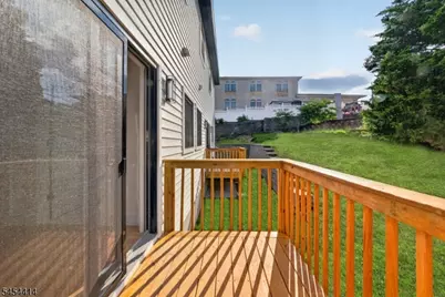 85 - 87 Echo Pl #B, Elmwood Park, NJ 07407 - Photo 29