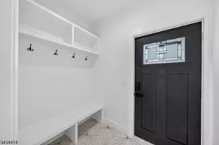 85 - 87 Echo Pl, Elmwood Park, NJ 07407 - Photo 3