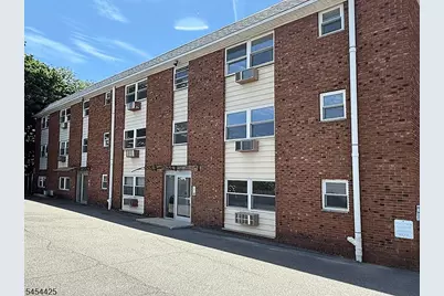 19 Van Rensselear St #4, Belleville, NJ 07109 - Photo 9