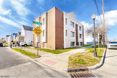 100 Lakeview Ave #1A, Clifton, NJ 07011 - Photo 1