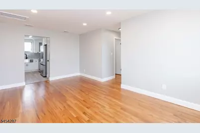 100 Lakeview Ave #1A, Clifton, NJ 07011 - Photo 7