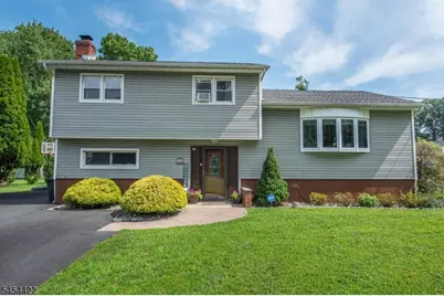 320 Horseneck Rd, Fairfield, NJ 07004 - Photo 1