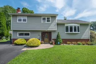 320 Horseneck Rd, Fairfield, NJ 07004 - Photo 1